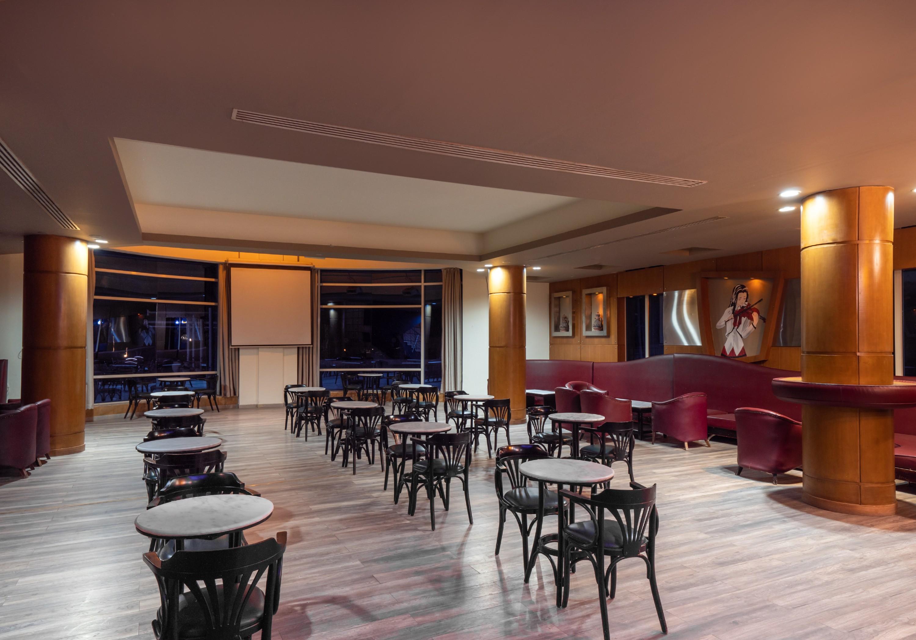 Serenity Alpha Beach - Ex Serenity Makadi Beach Luaran gambar The interior of the restaurant