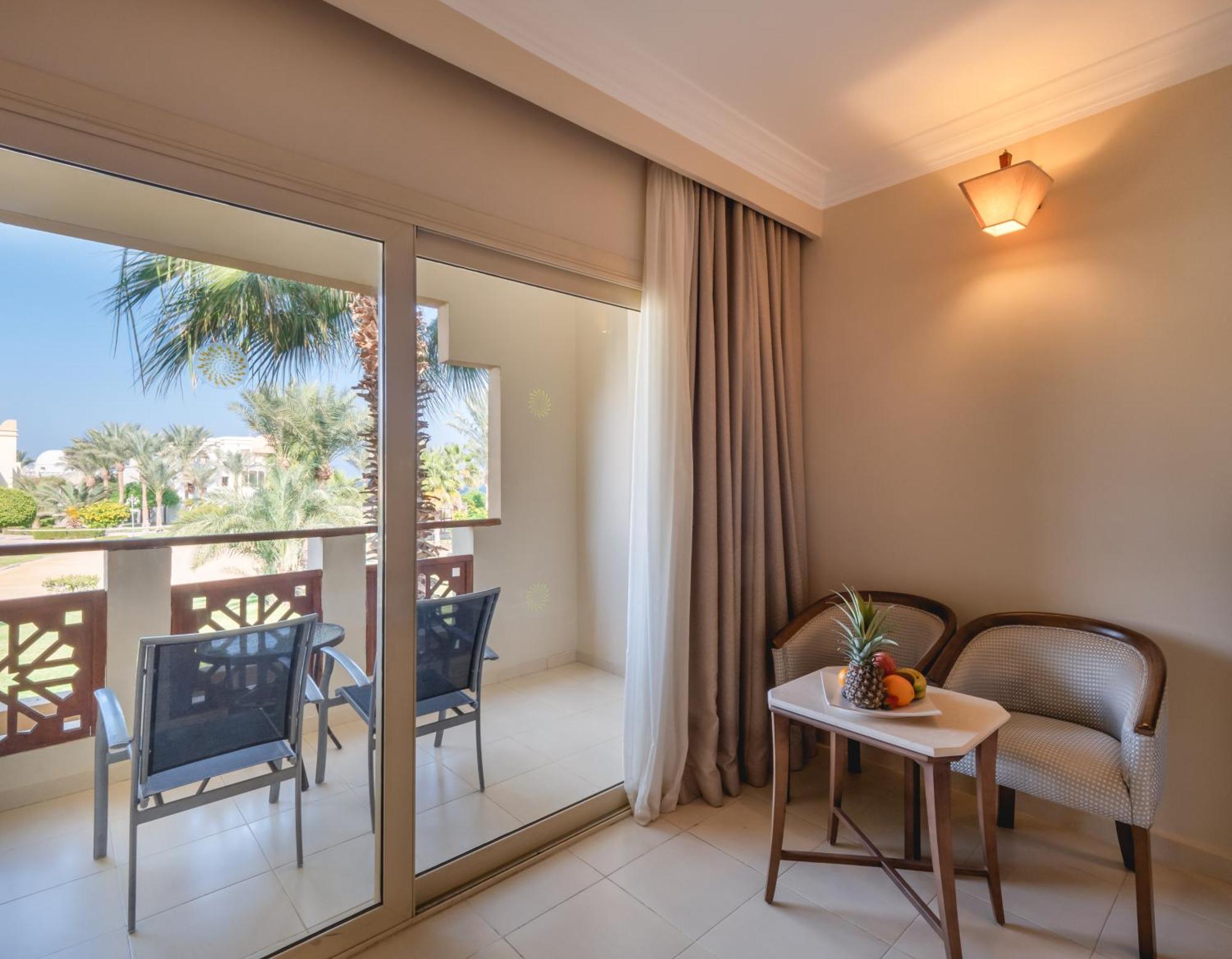 Serenity Alpha Beach - Ex Serenity Makadi Beach Bilik gambar A room at the hotel